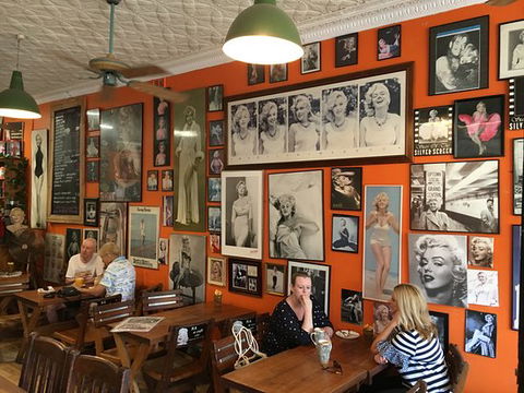 A Cafe Etc - Accommodation BNB 0