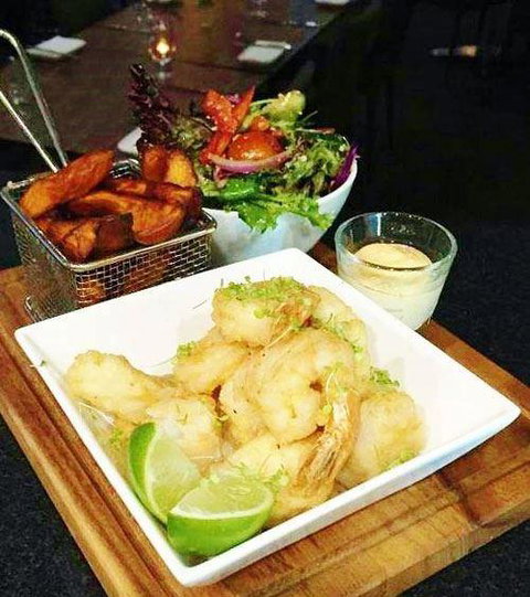 Cascades - Accommodation BNB 25