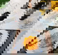 Dee's Vintage Thai Restaurant - Accommodation BNB