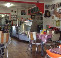 Mjs Retro  Vintage Wares - Accommodation BNB
