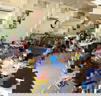 Yeast2west Bakery - Accommodation BNB