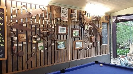 Calvert QLD Accommodation BNB