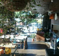 The Glass Den - Accommodation BNB