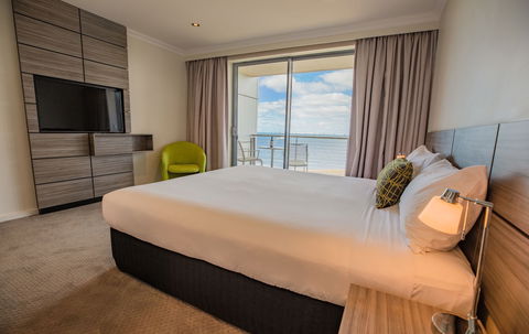 Aurora Ozone Hotel - Accommodation BNB 2