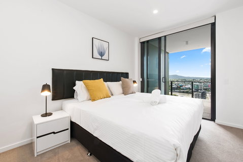 Arise Ivy and Eve - Accommodation BNB 4