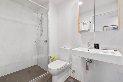 Arise Ivy and Eve - Accommodation BNB 10