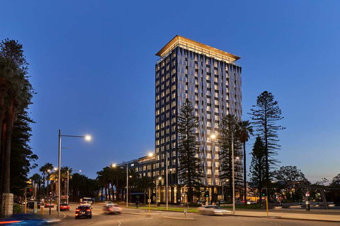 DoubleTree by Hilton Perth Waterfront - Accommodation BNB 1