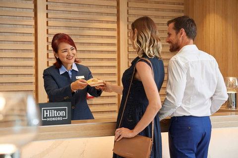 DoubleTree by Hilton Perth Waterfront - Accommodation BNB 4