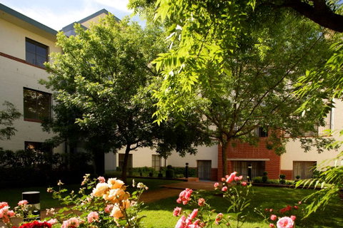Hyatt Hotel Canberra- A Park Hyatt Hotel - Accommodation BNB 1