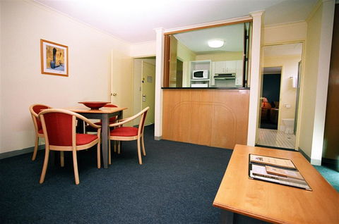 Mount Ommaney Hotel Apartments - Accommodation BNB 4