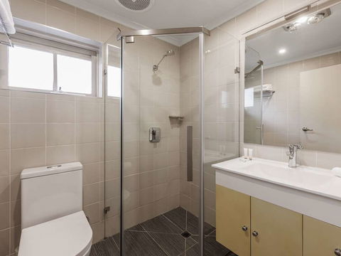 Quality Hotel Melbourne Airport - Accommodation BNB 12