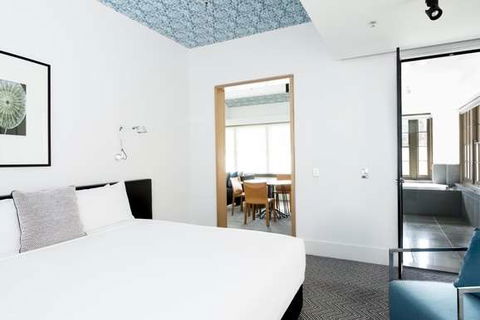 Peppers Gallery Hotel, Canberra - Accommodation BNB 12