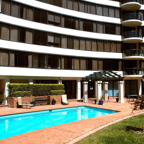 BreakFree Capital Tower - Accommodation BNB 10