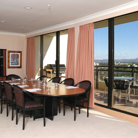 BreakFree Capital Tower - Accommodation BNB 12