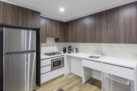 Meriton Serviced Apartments North Sydney - Accommodation BNB 2