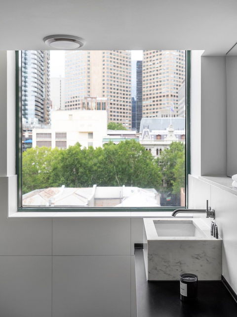 Lancemore Crossley St Melbourne - Accommodation BNB 9