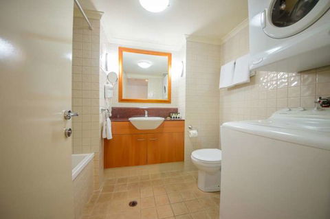 Central Cosmo Apartments - Accommodation BNB 3