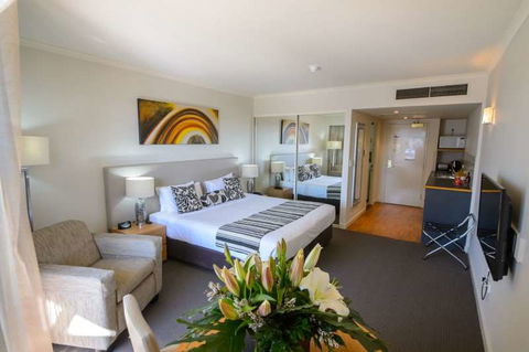 Central Cosmo Apartments - Accommodation BNB 5