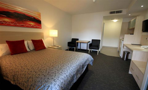 Jephson Hotel - Accommodation BNB 8