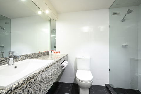 Hotel Grand Chancellor Adelaide - Accommodation BNB 2