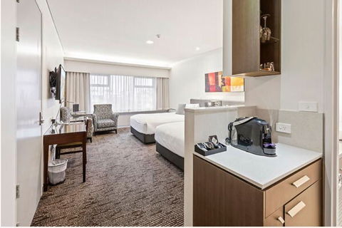 Alexandra Hills Hotel - Accommodation BNB 6