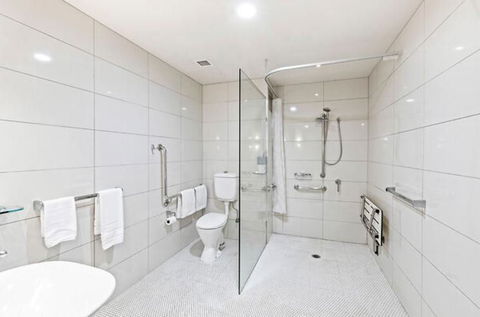 Alexandra Hills Hotel - Accommodation BNB 7