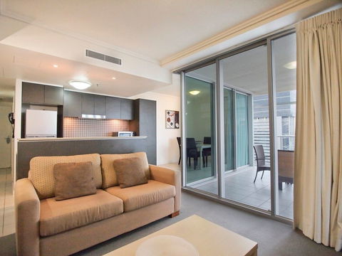Oaks Casino Towers - Accommodation BNB 2