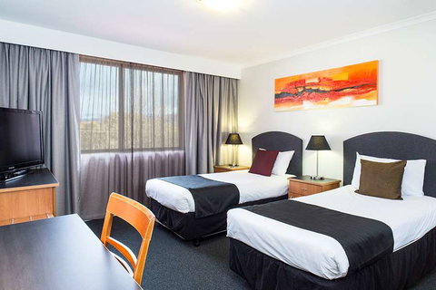 Alpha Hotel Canberra - Accommodation BNB 2