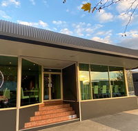 Ashton Townhouse Motel  Suites Tumut - Accommodation BNB