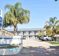 Best Western Motel Farrington - Accommodation BNB