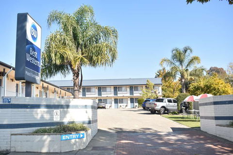 Best Western Motel Farrington - Accommodation BNB 0