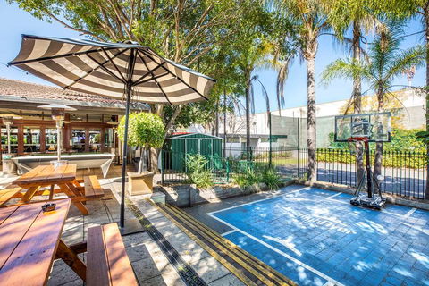 Nightcap At High Flyer Hotel - Accommodation BNB 11