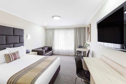 Best Western Plus Garden City Hotel - Accommodation BNB 5