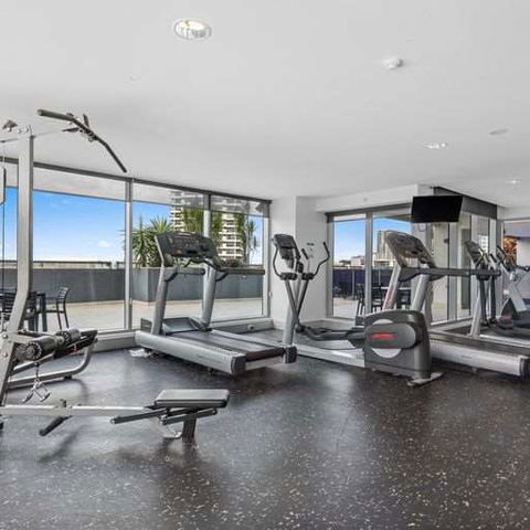 H on Mitchell Apartment Hotel - Accommodation BNB 12