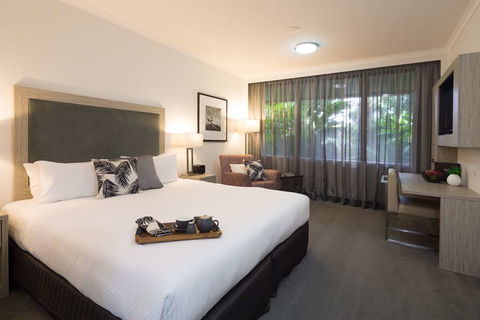 H On Smith Hotel - Accommodation BNB 4