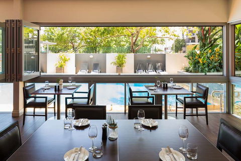 H On Smith Hotel - Accommodation BNB 10
