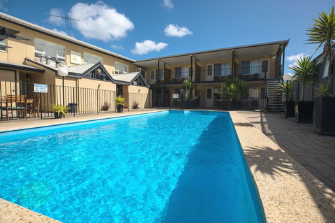 Aurora Ozone Hotel - Accommodation BNB 4