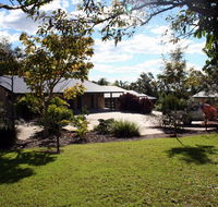 Emeraldene Inn  Eco Lodge - Accommodation BNB