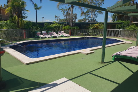 The John Hunter Motel - Accommodation BNB 1