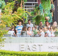 East Hotel - Accommodation BNB