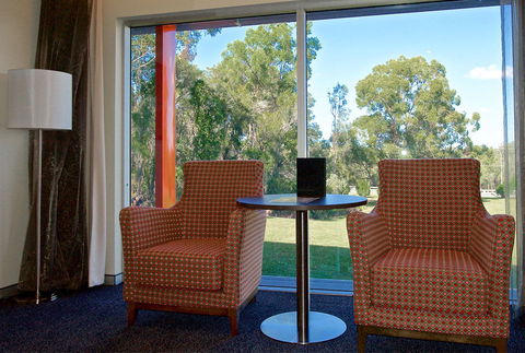 Alexandra Hills Hotel - Accommodation BNB 2