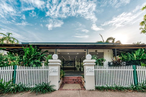 Palms City Resort - Accommodation BNB 5