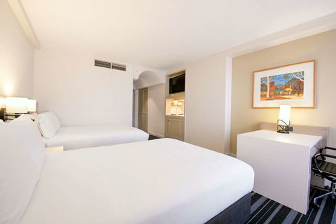 DoubleTree by Hilton Esplanade Darwin - Accommodation BNB 4