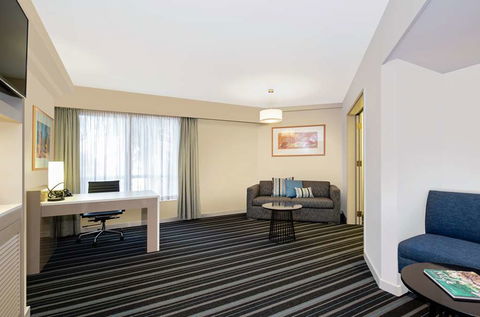 DoubleTree by Hilton Esplanade Darwin - Accommodation BNB 5