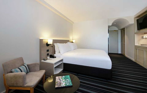 DoubleTree by Hilton Esplanade Darwin - Accommodation BNB 16