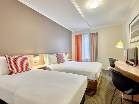 Hotel Ibis Perth - Accommodation BNB 1