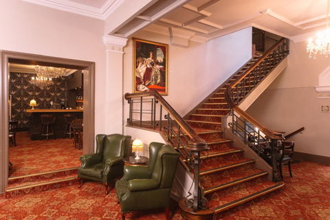 Hadley's Orient Hotel - Accommodation BNB 2