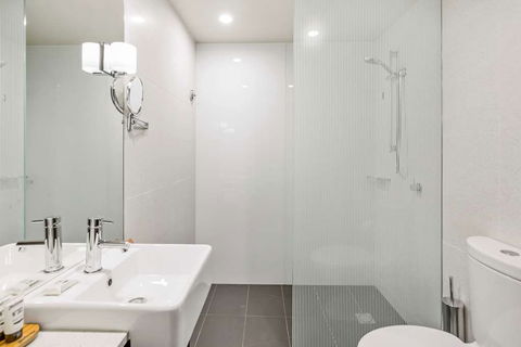 RACV Hobart Hotel - Accommodation BNB 1