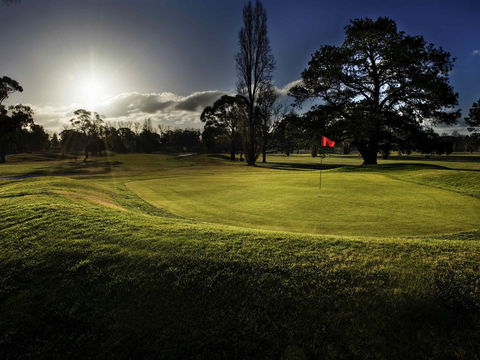 Mercure Orange - Accommodation BNB 13