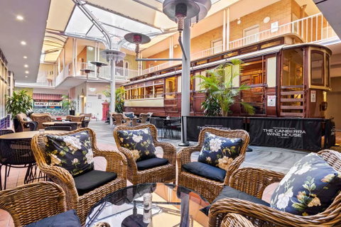 Quality Hotel Dickson - Accommodation BNB 16
